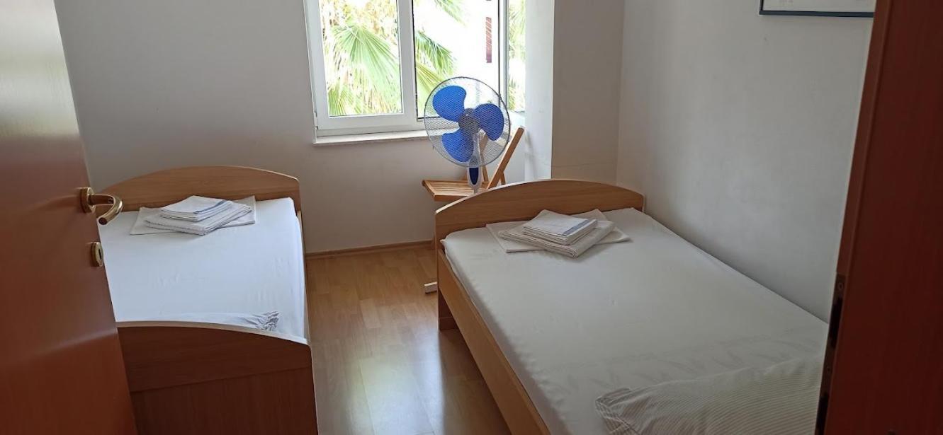 Apartmani Zulin 希杰·弗朗吉卡 外观 照片